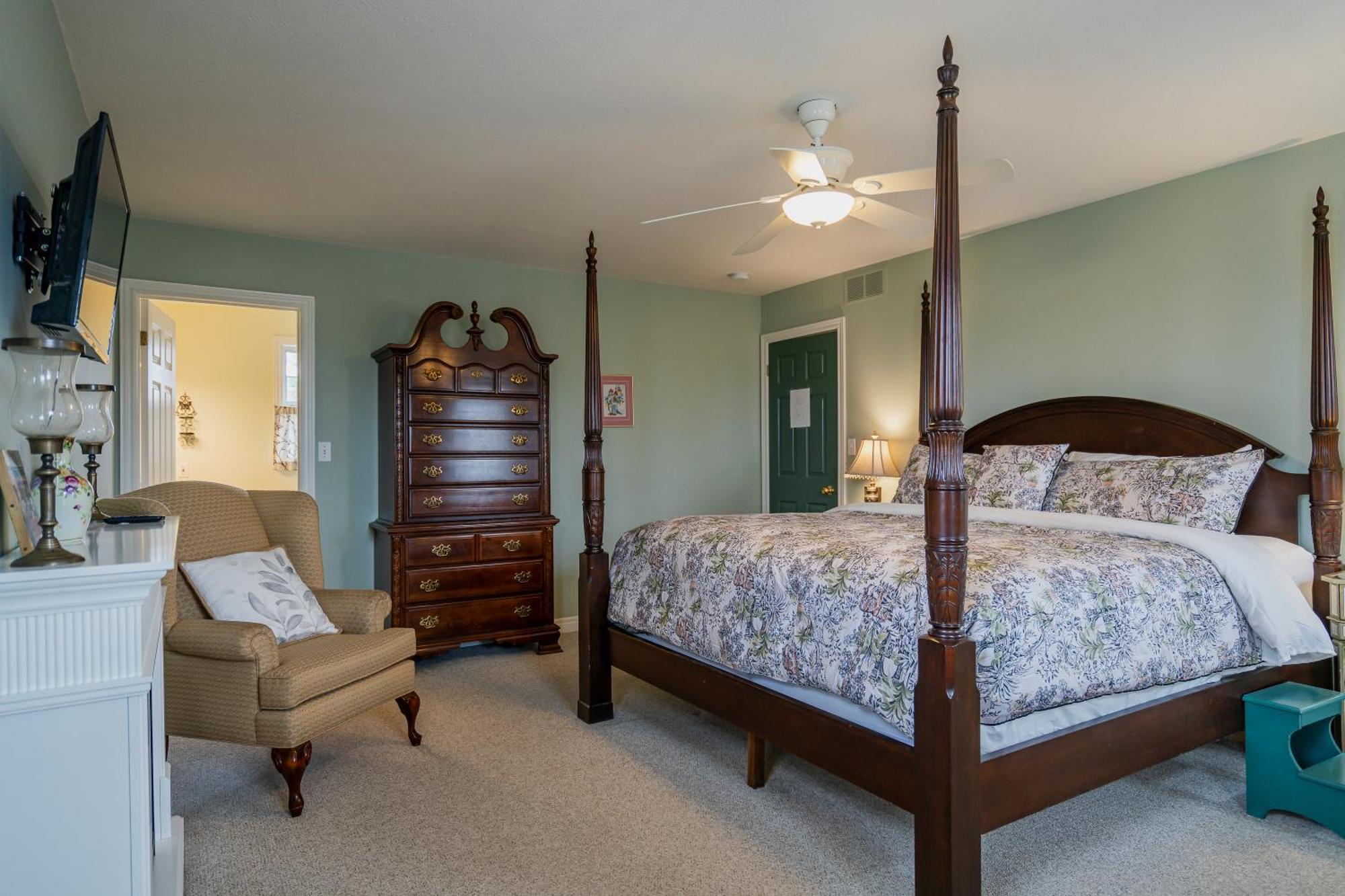 Old Town Country Landing Bed & Breakfast Niagara-on-the-Lake Екстериор снимка