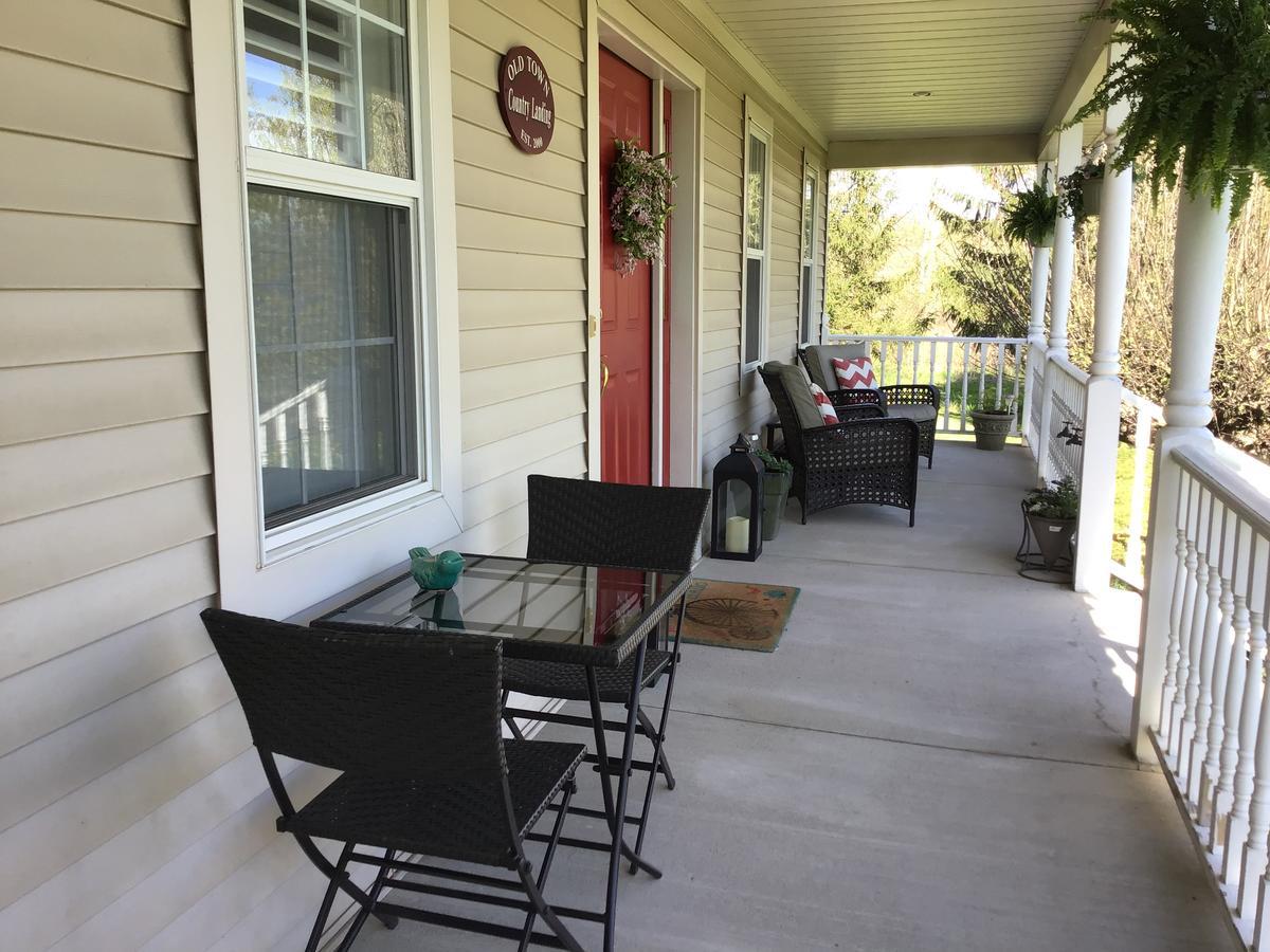 Old Town Country Landing Bed & Breakfast Niagara-on-the-Lake Екстериор снимка
