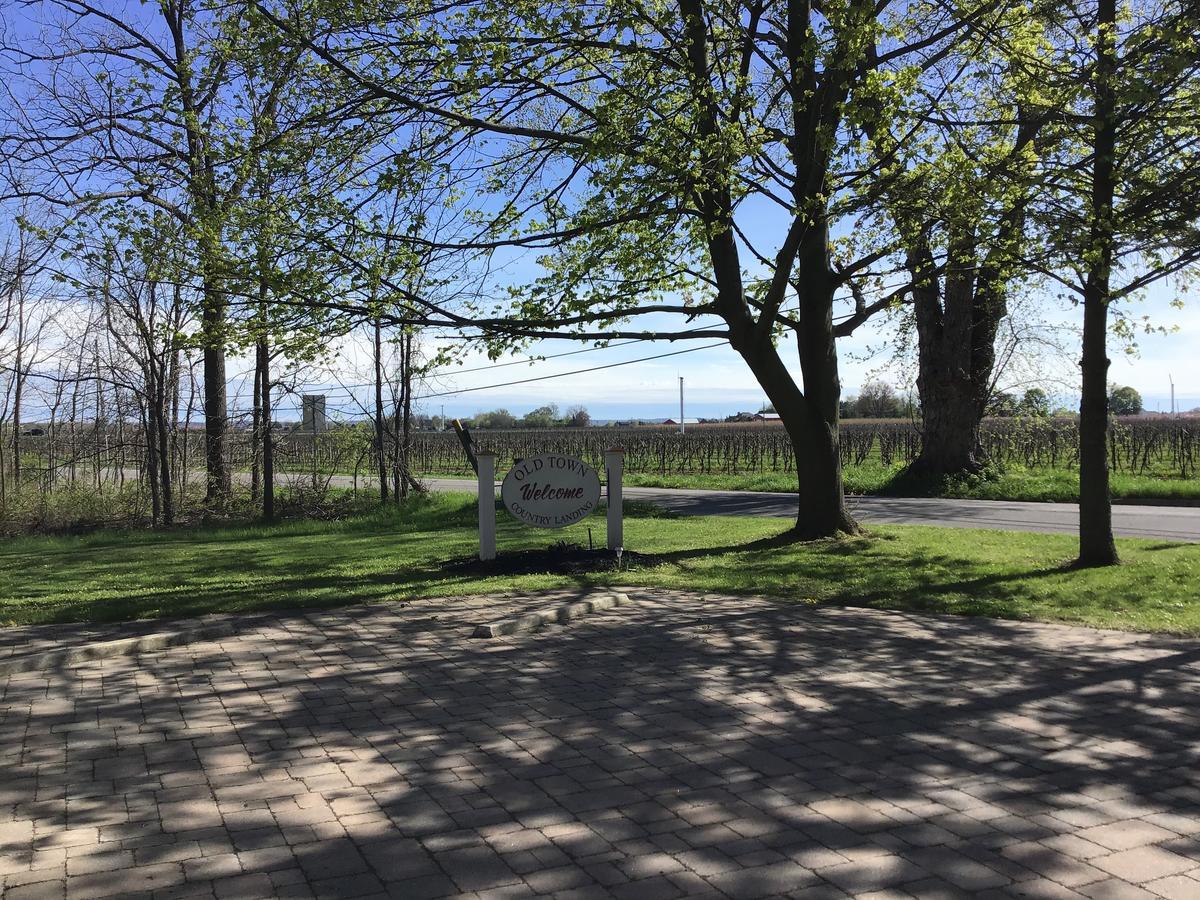 Old Town Country Landing Bed & Breakfast Niagara-on-the-Lake Екстериор снимка